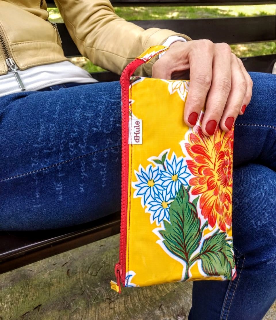 Estuche con 3 Compartimentos Multiusos