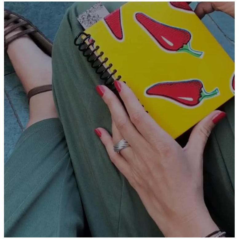 📖 Agenda Universal de Papel Reciclado