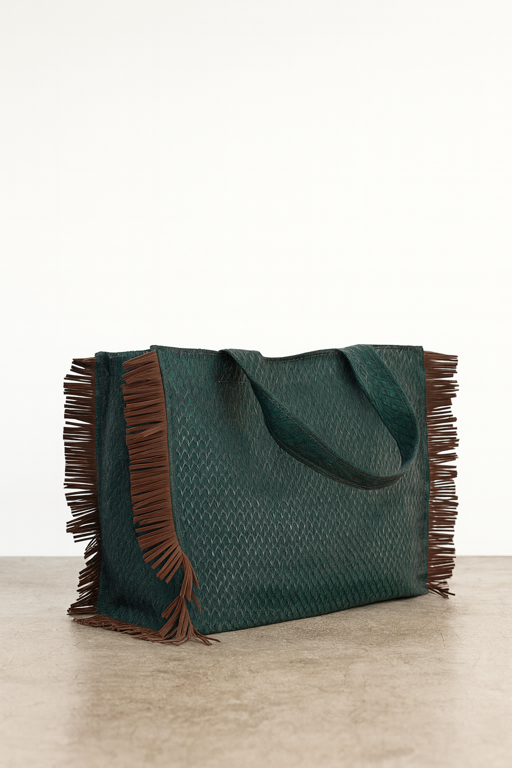 Bolsa Tote con flecos