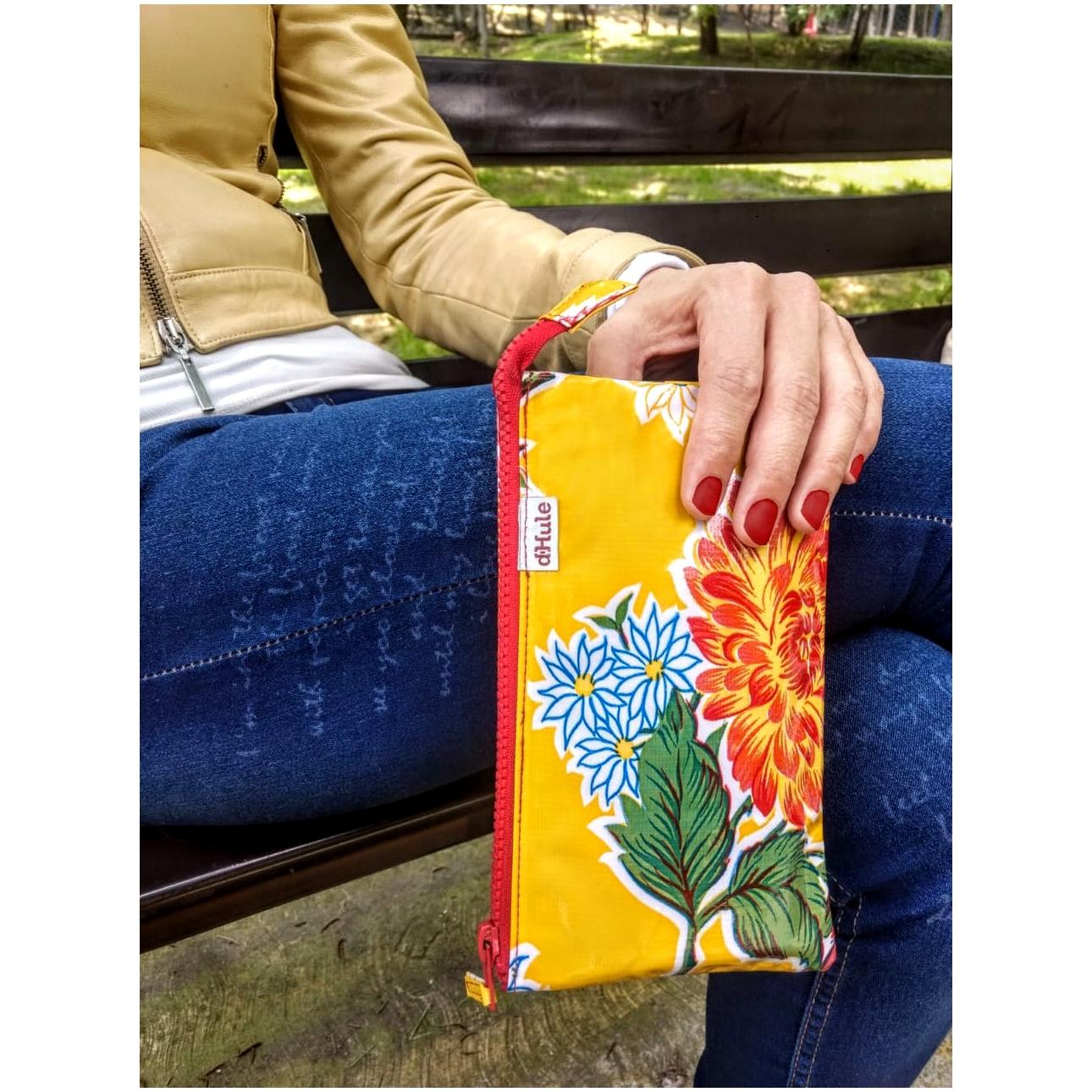 Estuche con 3 Compartimentos Multiusos